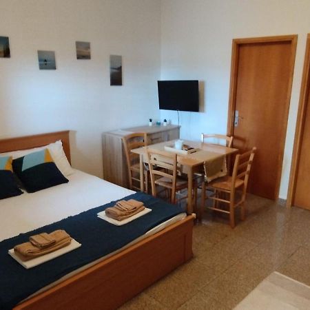 Apartmani Izvor Pag Town Kültér fotó