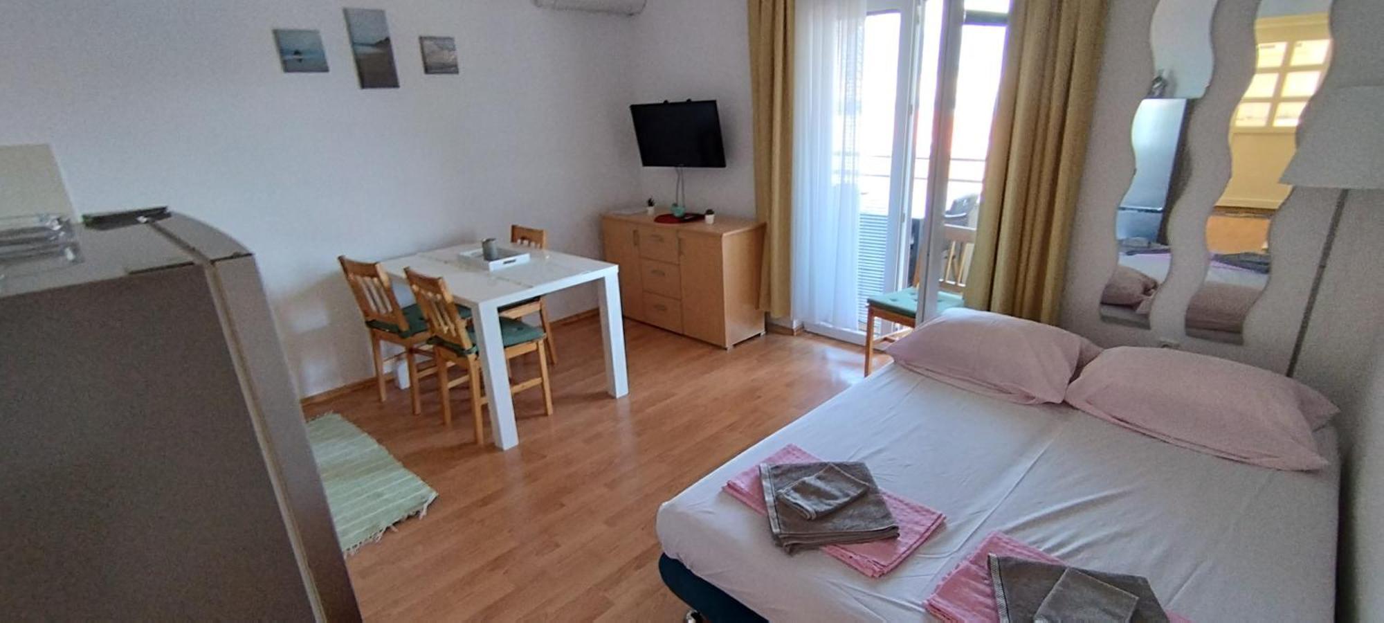 Apartmani Izvor Pag Town Kültér fotó